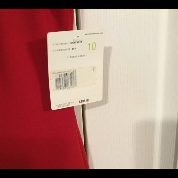 NWT Claiborne Red Dress - Sz 10 with jewelled brooch. - Picture 3 of 6